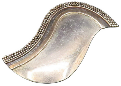18K GOLD & 925 Silver  Vintage Two Tone Beaded Edge Swirl Brooch Pin  BP9758
