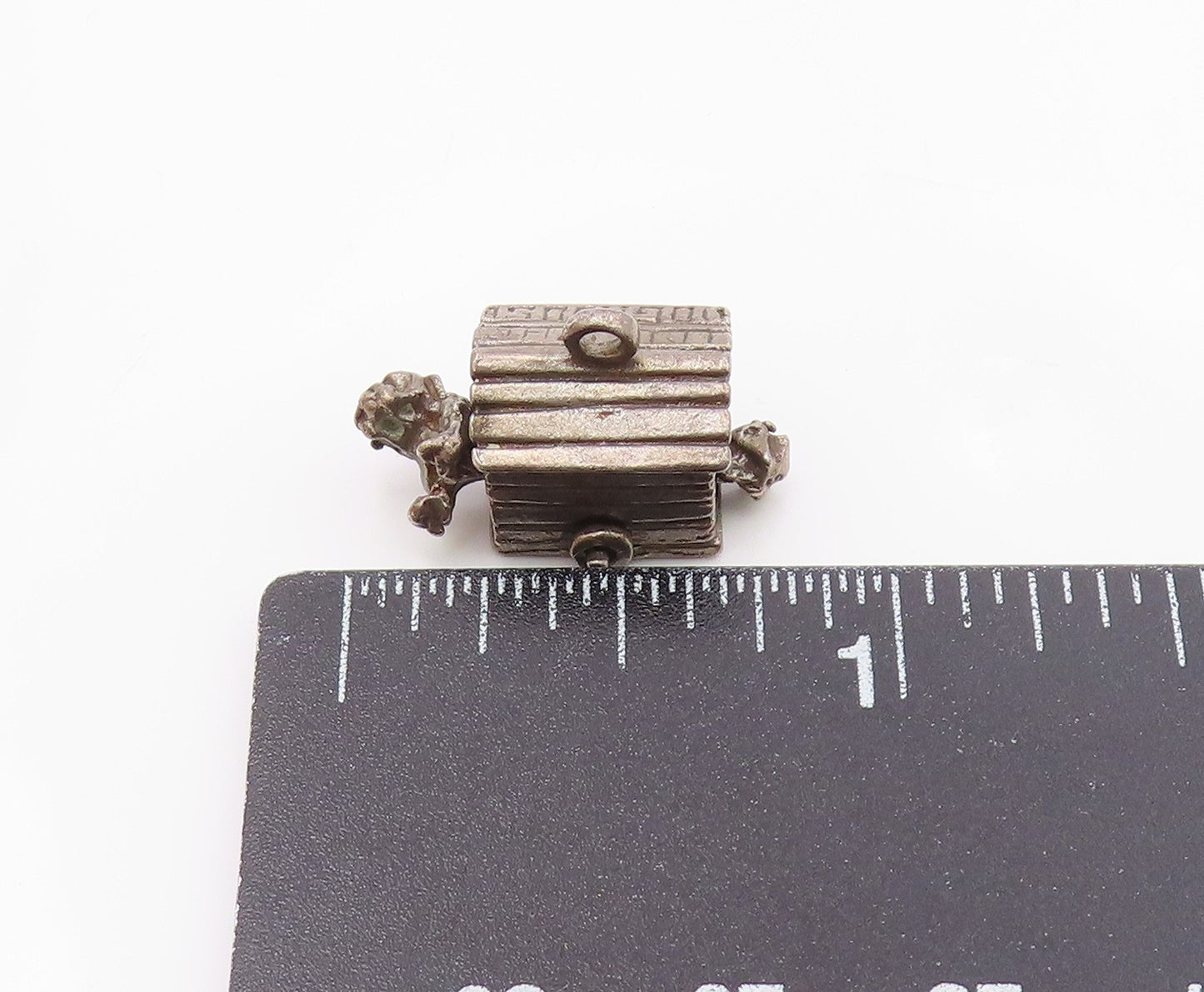 925 Sterling Silver  Vintage Bulldog In Dog House Pendant (MOVES)  PT21052