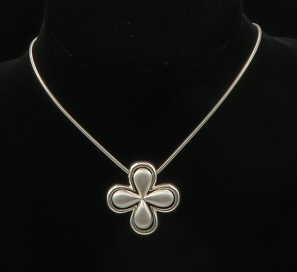 925 Sterling Silver  Vintage Shiny Flower Motif Snake Chain Necklace  NE2650