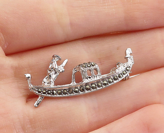 925 Sterling Silver  Vintage Marcasite Petite Gondola Boat Brooch Pin  BP2701
