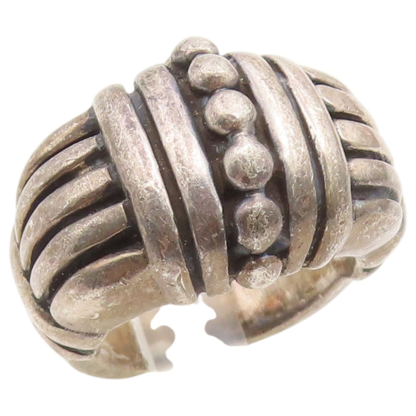 925 Sterling Silver Vintage Ring Beaded Dome Statement Band  Sz 6.5  RG36903