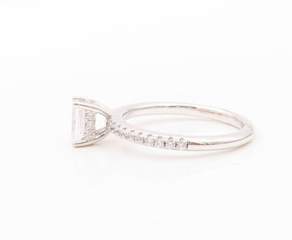 925 Sterling Silver Vintage Ring Rectangle & Round Cut CZ Inlay  Sz 7  RG30188