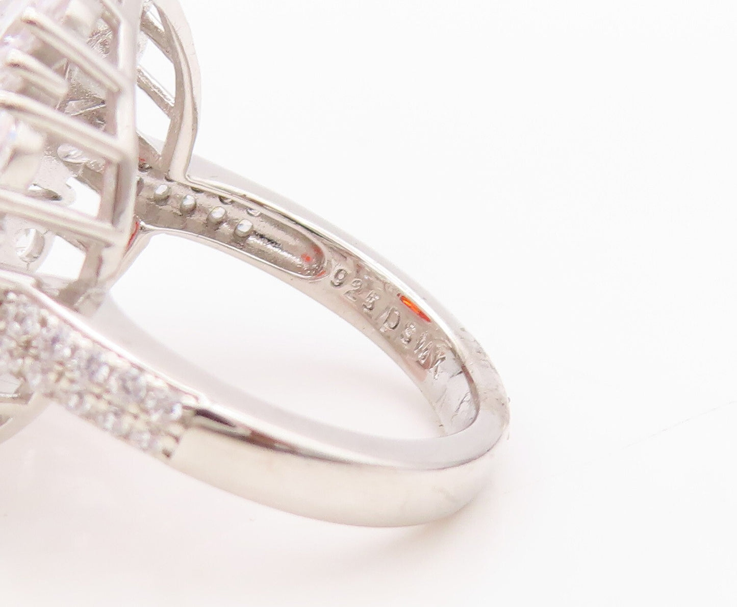 925 Sterling Silver Vintage Ring Floral Orange & White CZ Inlay  Sz 7.5  RG30360