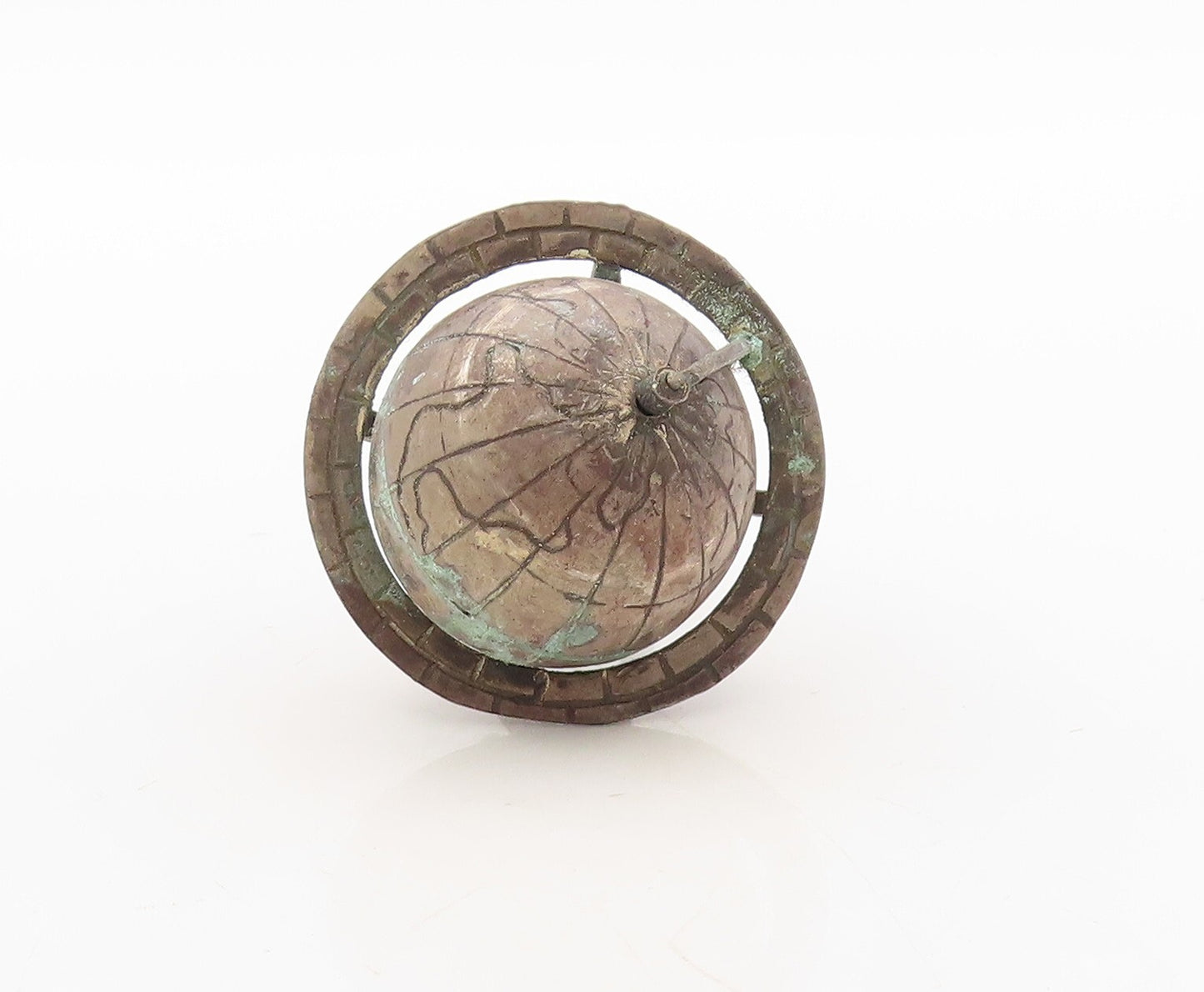 925 Sterling Silver Vintage Paper Weight Dark Tone Cutout Globe   TR3842