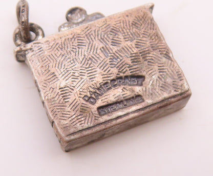 DANECRAFT 925 Silver  Vintage Christmas Stockings Fireplace Pendant  PT21668