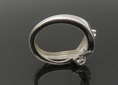 925 Sterling Silver  Vintage Graduated Topaz Shiny Band Ring Sz 8  RG22437