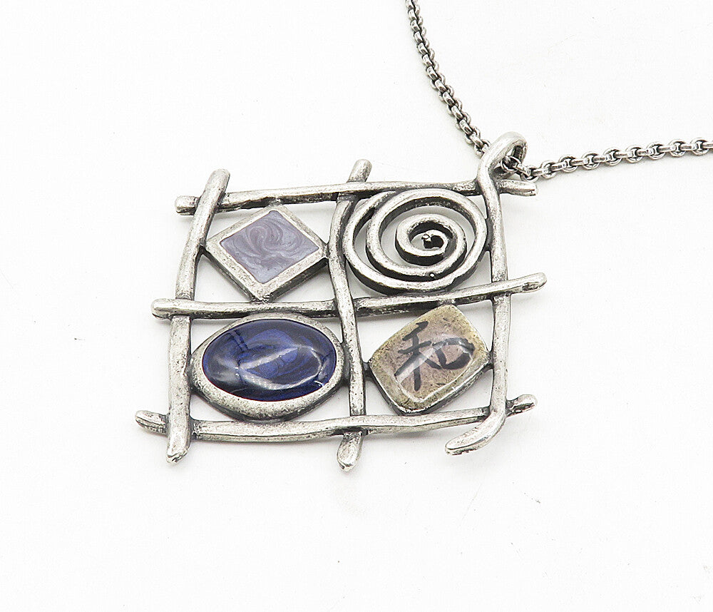 SILPADA 925 Silver  Vintage Enamel Detailed Pendant Chain Necklace  NE1623