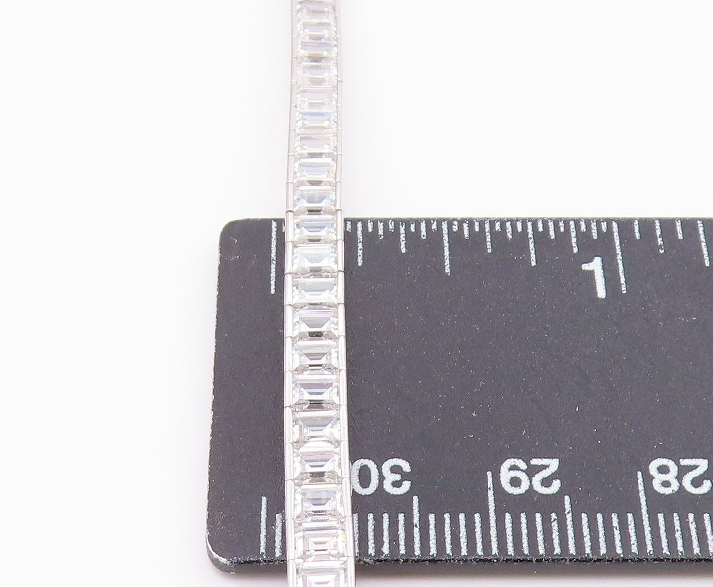 925 Sterling Silver  Vintage Cubic Zirconia Box Link Tennis Bracelet  BT8843