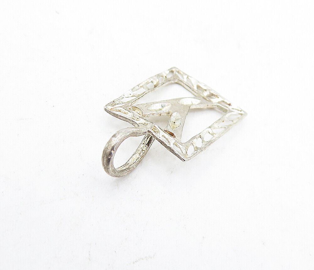 925 Sterling Silver  Vintage Petite Shiny Etched Y Initial Pendant  PT3918