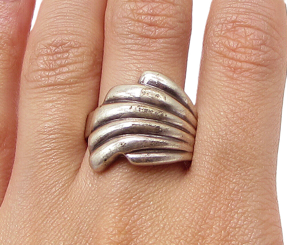 925 Sterling Silver  Vintage Feather Design Bypass Band Ring Sz 9  RG3397