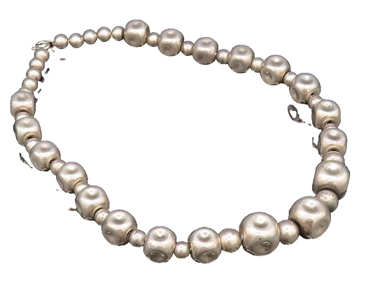 Solid Silver Vintage Dented Sphere Bead Ball Pattern Necklace  NE3942
