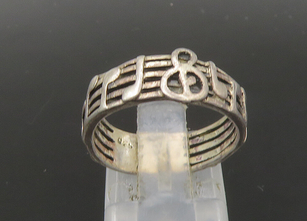 925 Sterling Silver  Vintage Music Notes Motif Band Ring Sz 7  RG22704