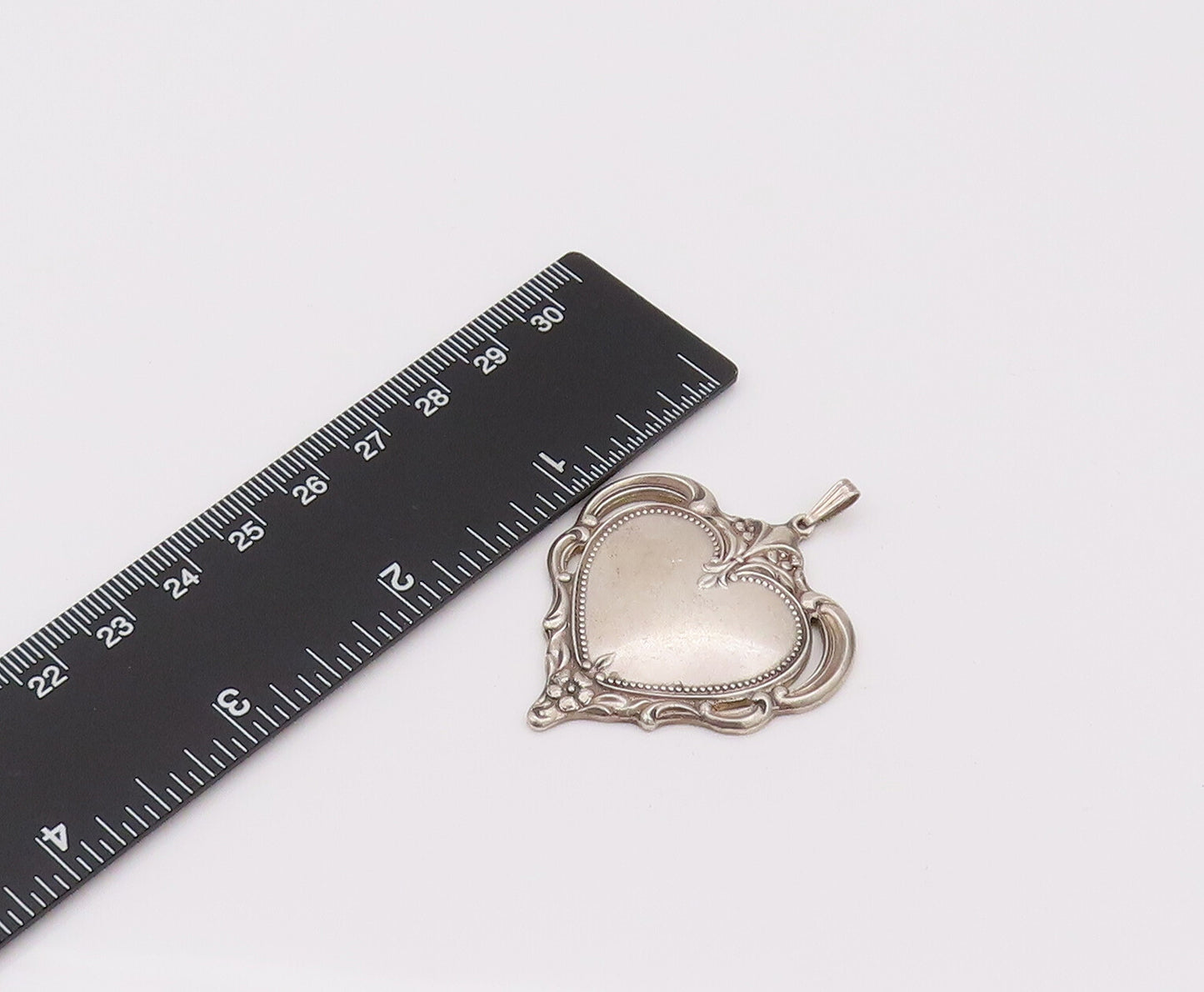 TOWLE 925 Sterling Silver  Vintage 1976 Floral Swirl Love Heat Pendant PT22177