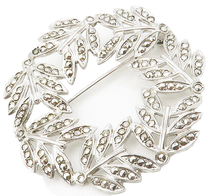 925 Sterling Silver  Vintage Sparkling Floral Wreath Motif Brooch Pin  BP5205