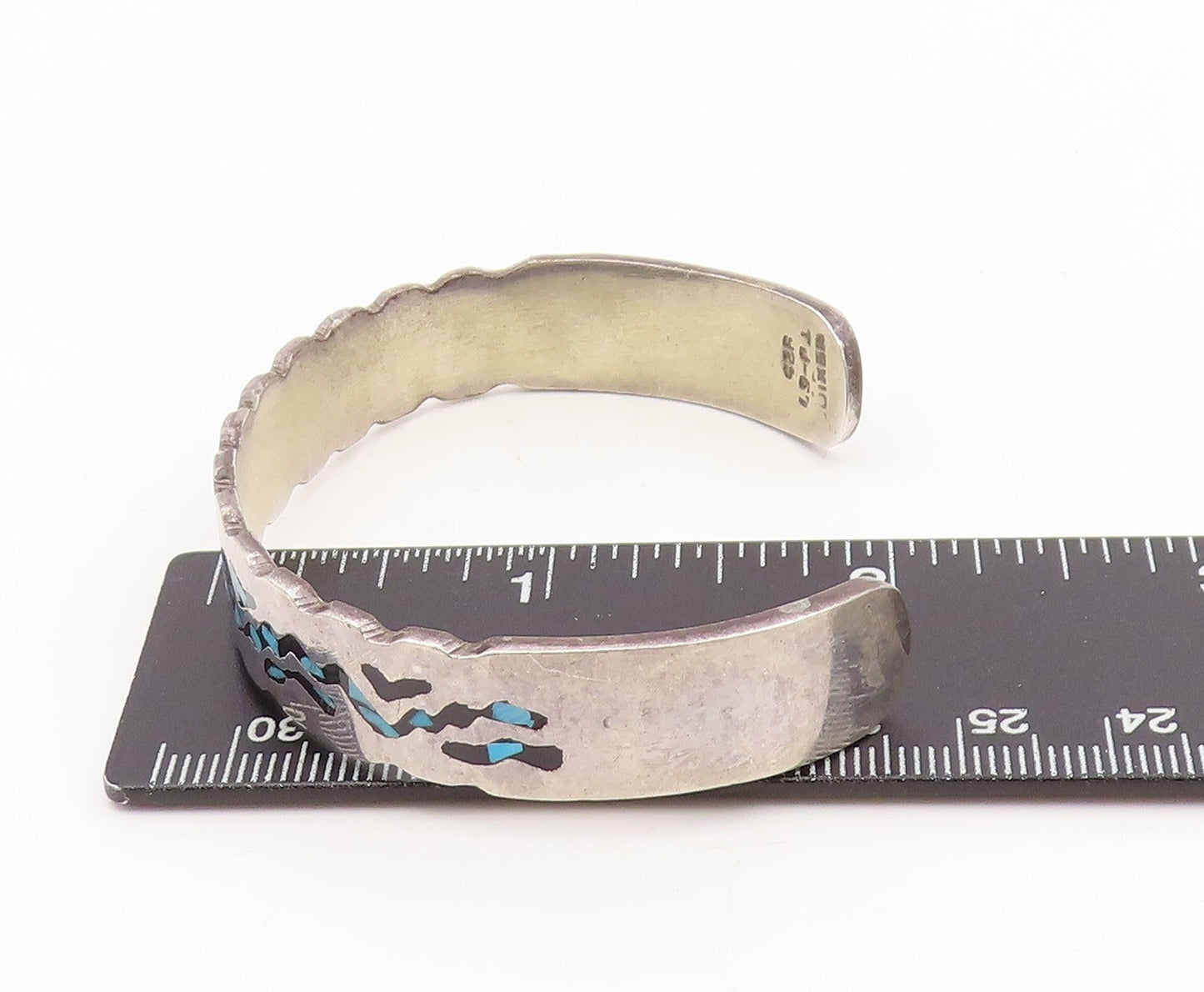 925 Sterling Silver Vintage Bracelet Crushed Turquoise Inlay Zigzag Cuff BT11602