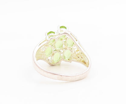 925 Sterling Silver Vintage Ring Elegant Peridot Floral Cluster  Sz 10  RG36075