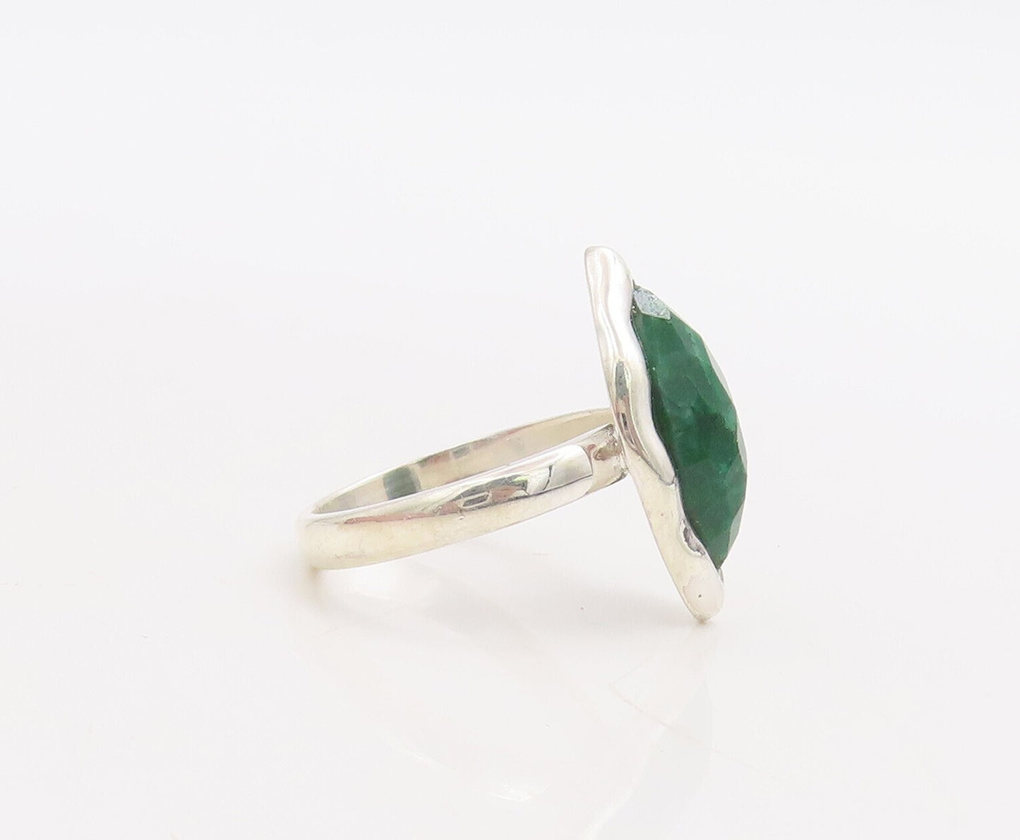 925 Sterling Silver Vintage Ring Marquise Cut Green Gemstone  Sz 7  RG30551
