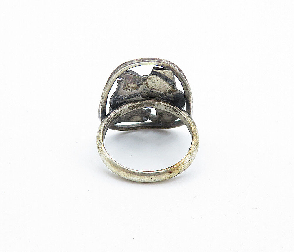 925 Sterling Silver  Vintage Modernist Sculpted Design Band Ring Sz 5  RG7356