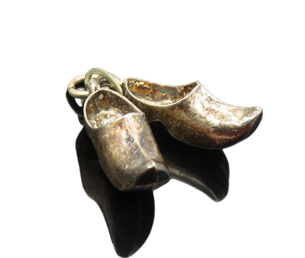 925 Sterling Silver  Vintage Antique Dark Tone Petite Shoes Pendant  PT7018