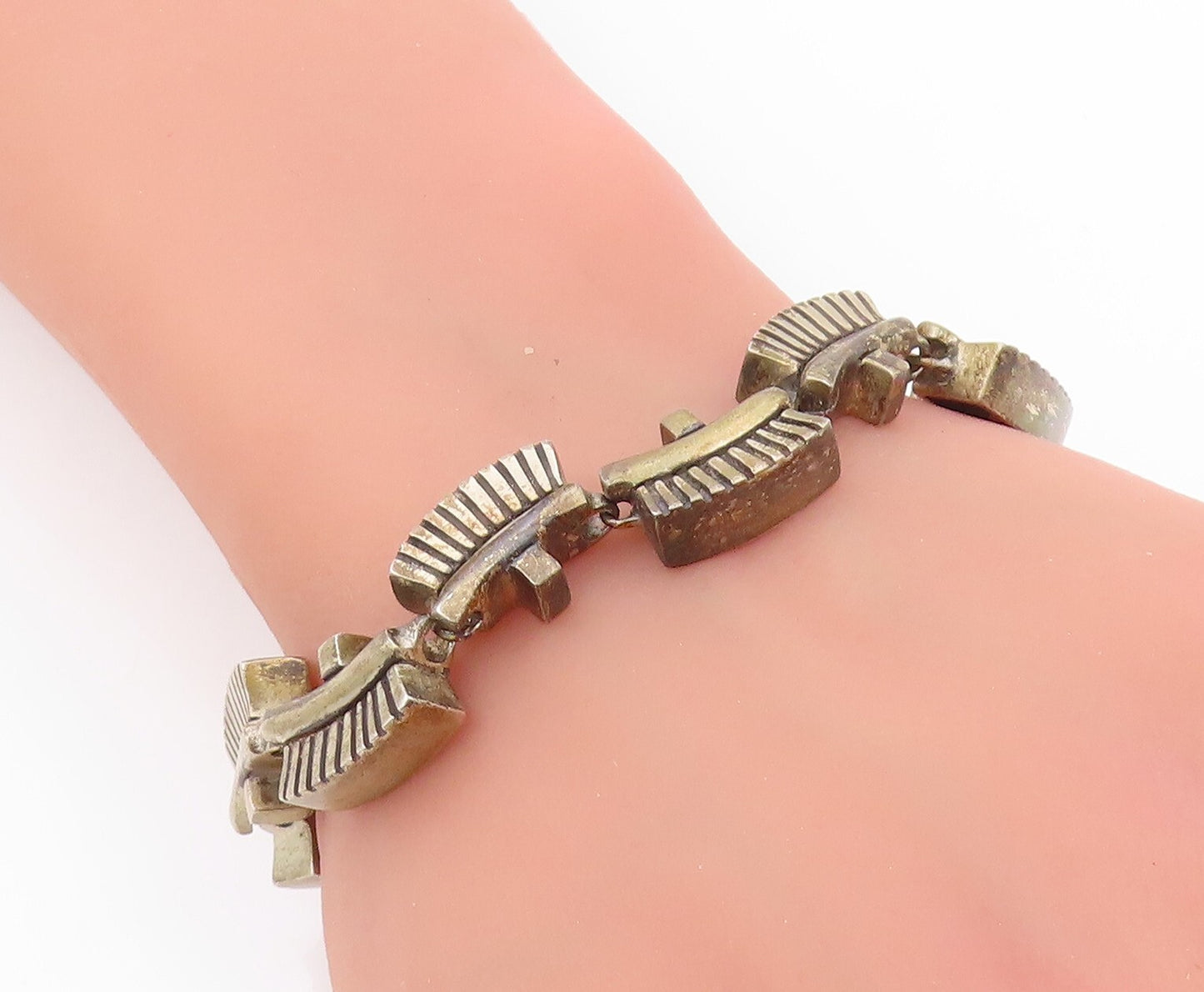 925 Sterling Silver Vintage Bracelet Carved Brush Design Toggle Lock  BT11076