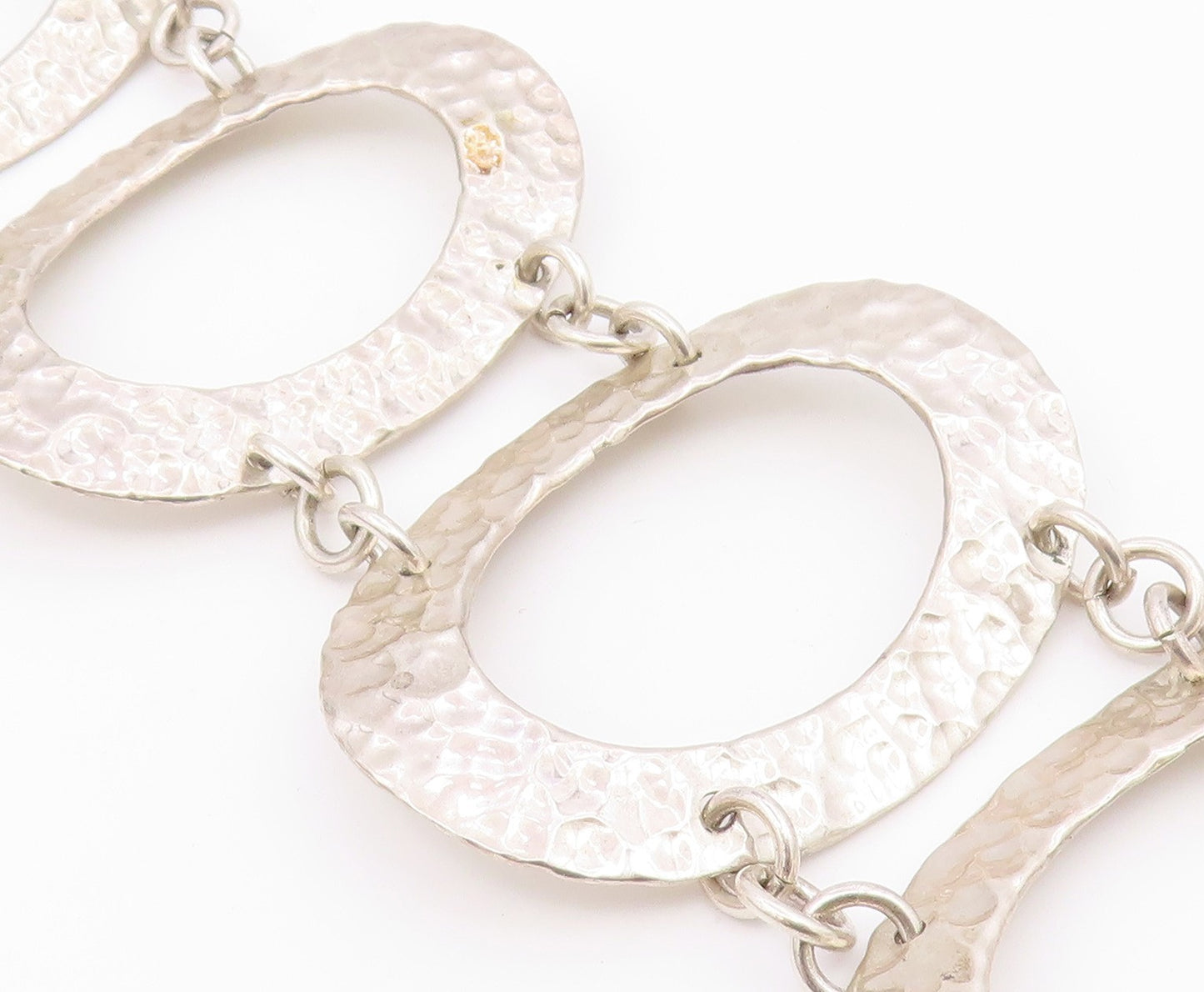 925 Sterling Silver  Vintage Shiny Hammered Oval Link Chain Bracelet  BT3109