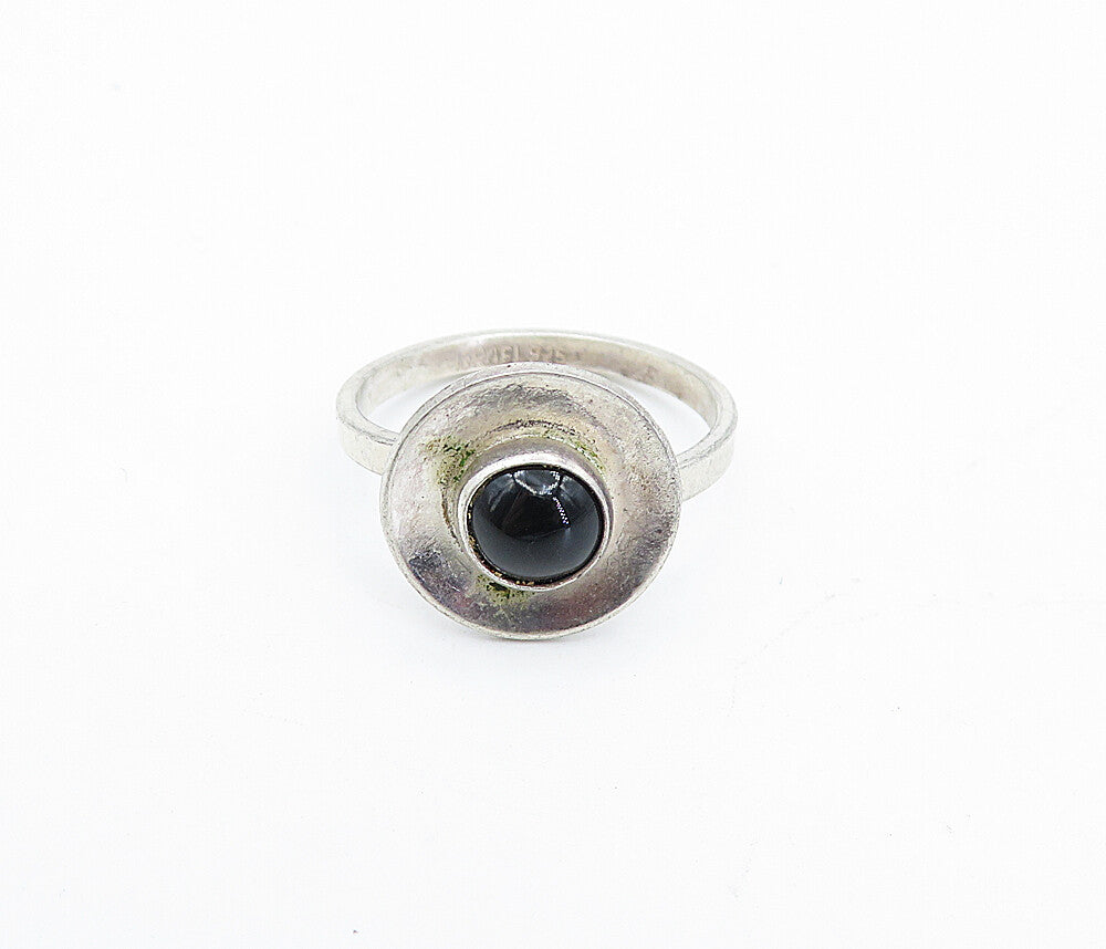 ISRAEL 925 Sterling Silver  Vintage Onyx Shiny Solitaire Ring Sz 6  RG4307
