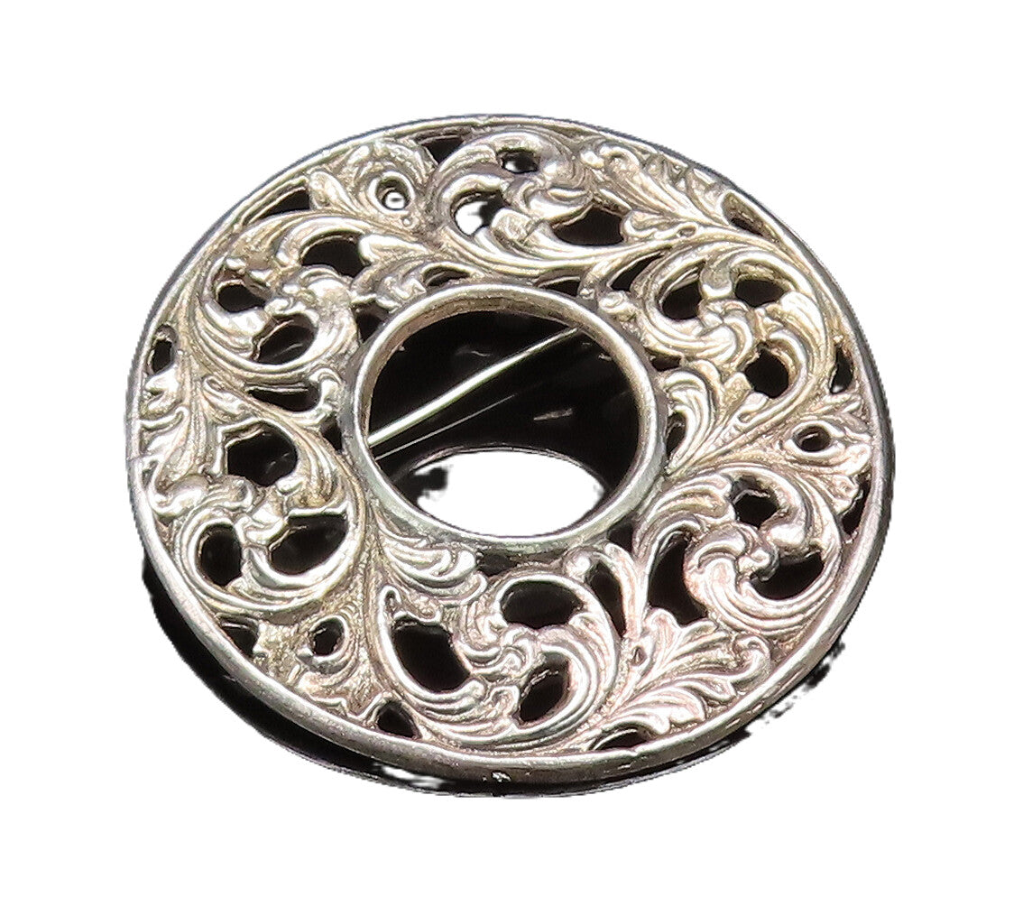 TINN NORWAY 925 Silver  Vintage Round Openwork Leaf Swirl Brooch Pin  BP9801