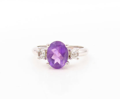925 Sterling Silver Vintage Ring Oval Cut Amethyst CZ Side Stones  Sz 7  RG30686