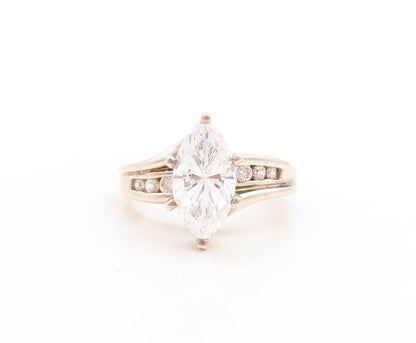 925 Sterling Silver Vintage Ring Minimalist Marquise & Round CZ  Sz 5  RG31232