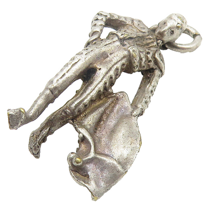 925 Sterling Silver  Vintage Dark Tone Petite Bull Fighter Pendant  PT8928