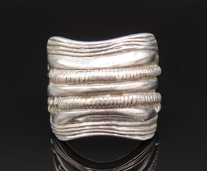 925 Sterling Silver  Vintage Unique Spiral Wire Inward Ring Sz 7.5  RG25433