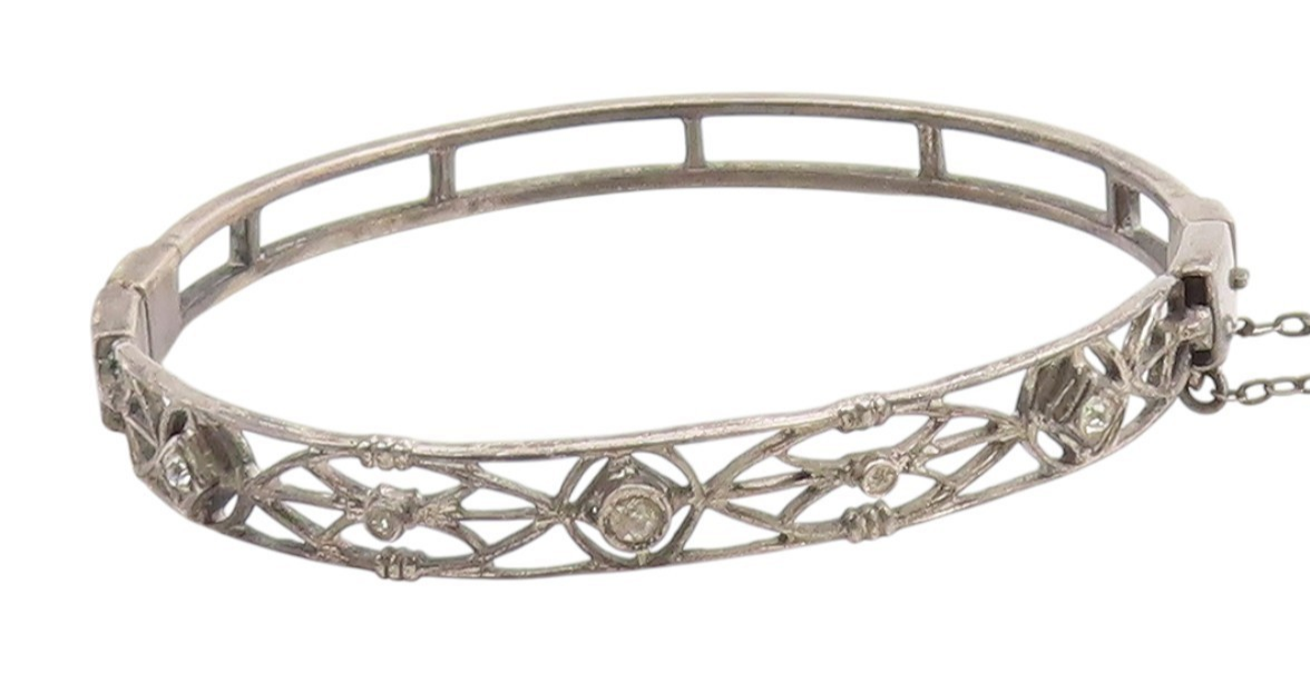 925 Sterling Silver Vintage Geometric Cutout Topaz Bangle Bracelet BT9383