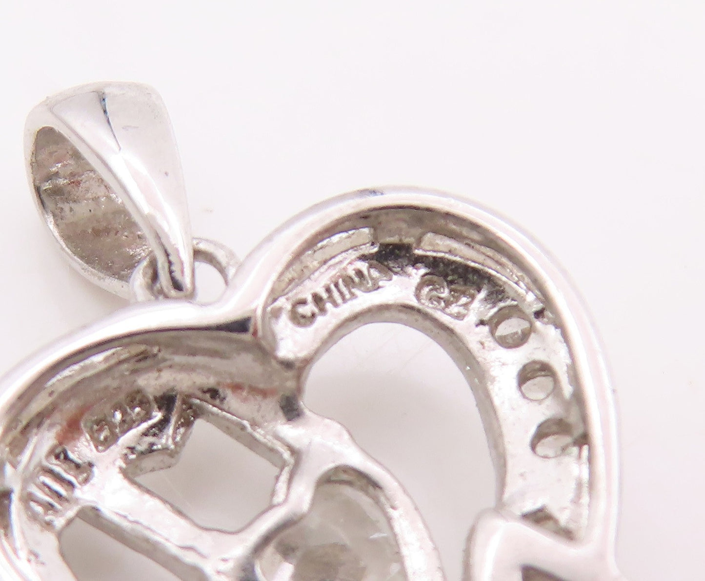 925 Sterling Silver Vintage Pendant Cubic Zirconia MOM Love Heart Charm  PT25527