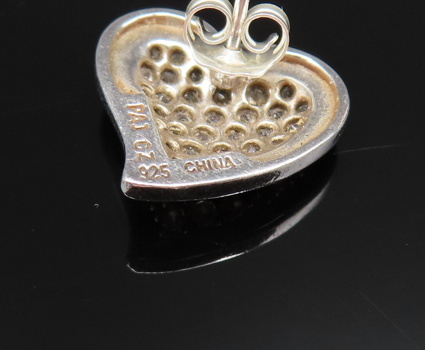925 Silver  Vintage Dainty Sparkly Topaz Love Heart Stud Earrings  EG11996