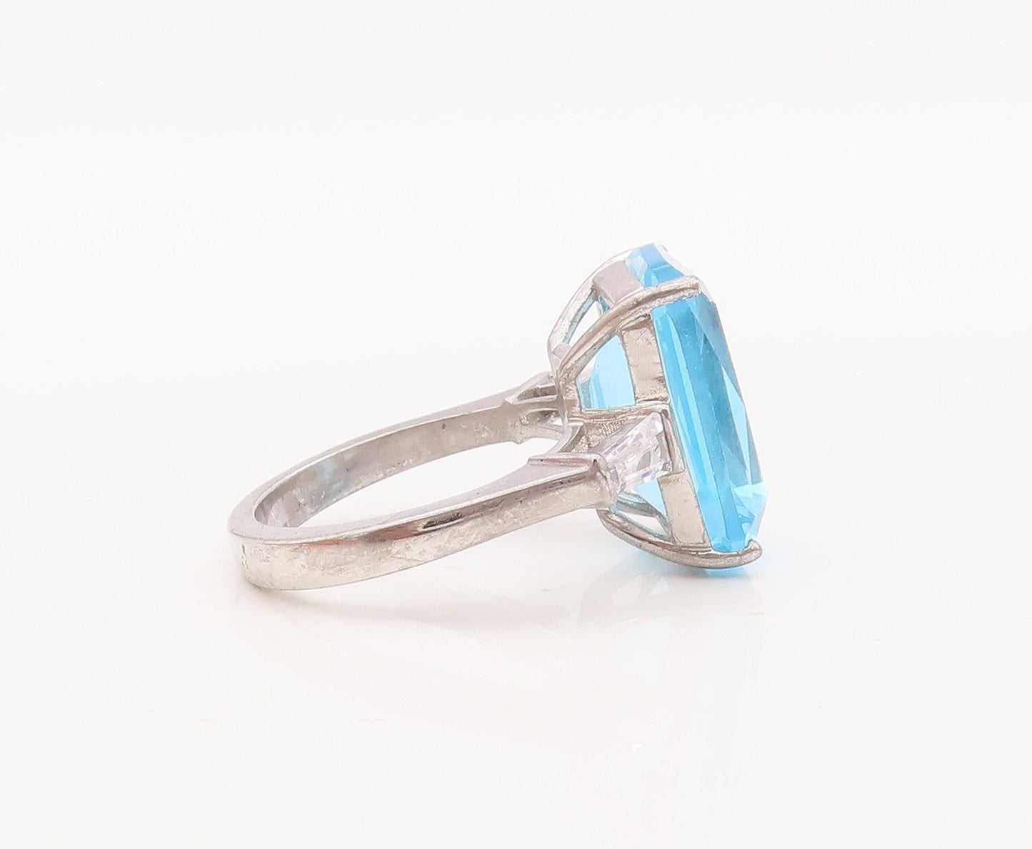 925 Sterling Silver Vintage Ring Minimalist Rectangle Blue Topaz  Sz 6  RG29344