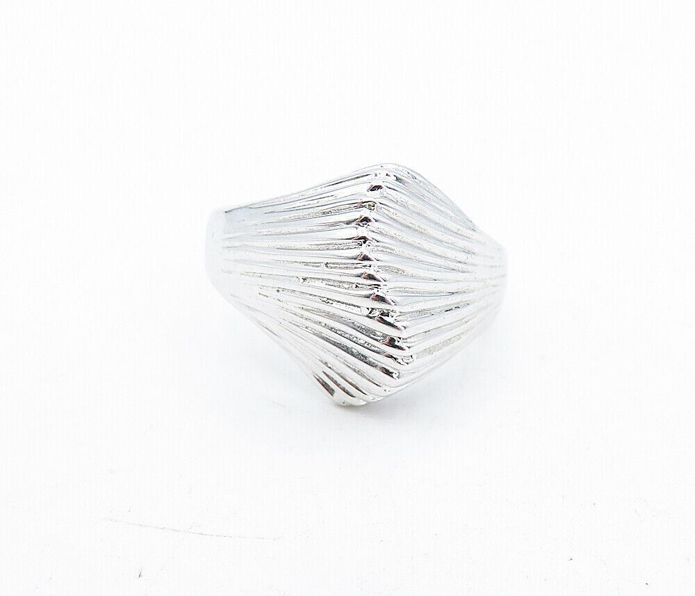ESPO 925 Sterling Silver  Shiny Fluted Swirl Dome Band Ring Sz 8.5  RG5528