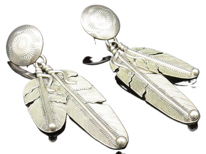 NAVAJO 925 Silver  Vintage Floral Dome & Etched Leaves Earrings  EG11834