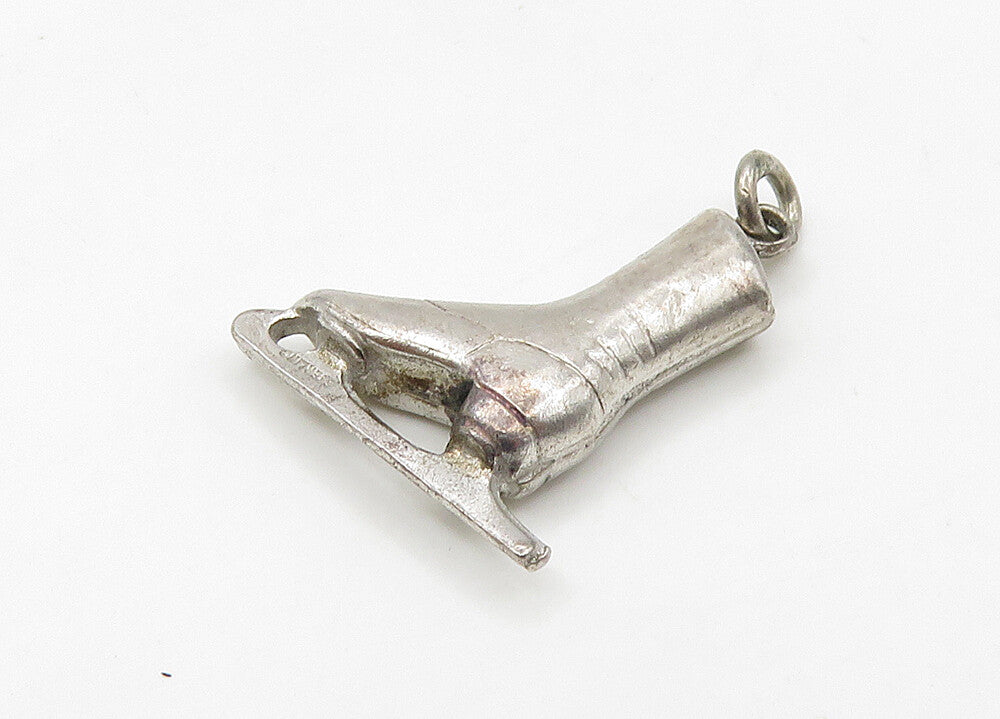 925 Sterling Silver  Vintage Petite Shiny Ice Skate Drop Pendant  PT17230