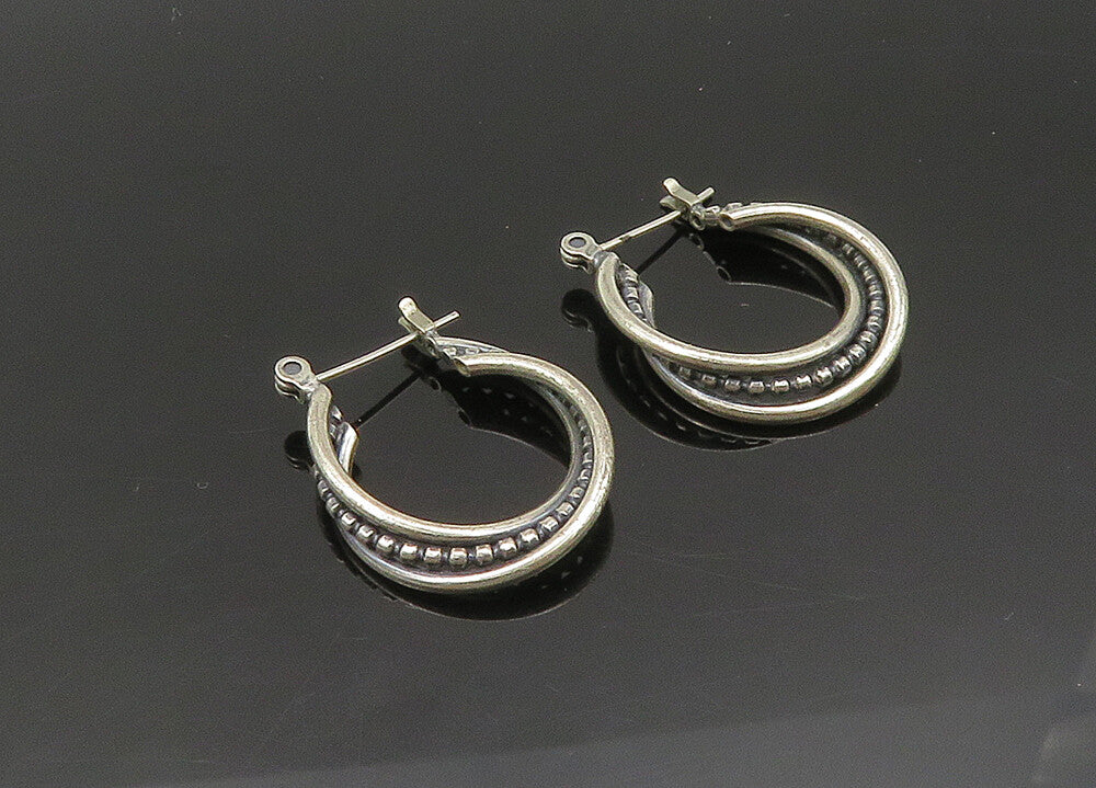 925 Sterling Silver  Vintage Petite Split Shank Round Hoop Earrings  EG10295