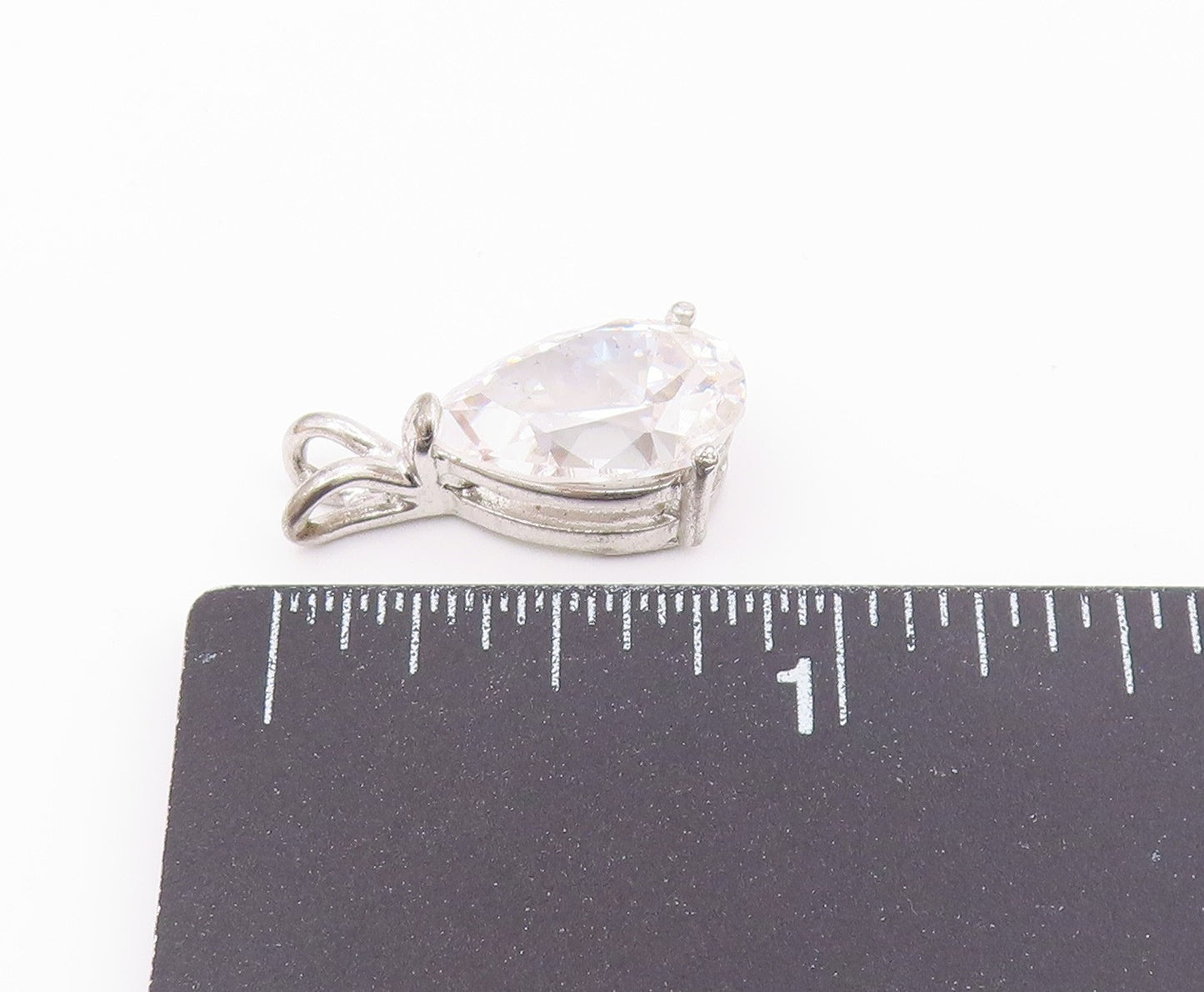 925 Sterling Silver  Vintage Shiny Pear Shape Cubic Zirconia Pendant  PT19752