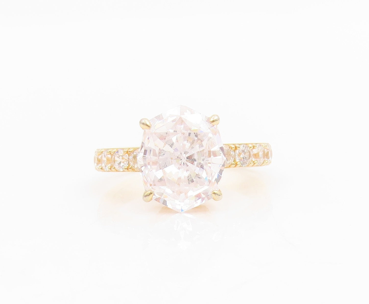 925 Sterling Silver Vintage Ring Gold Plated Elegant CZ Band  Sz 7  RG35015