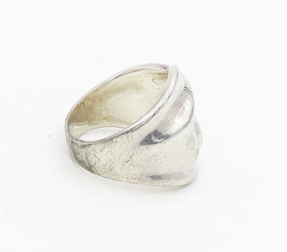 925 Sterling Silver  Shiny Polished Embossed Detail Band Ring Sz 7.5  RG16879