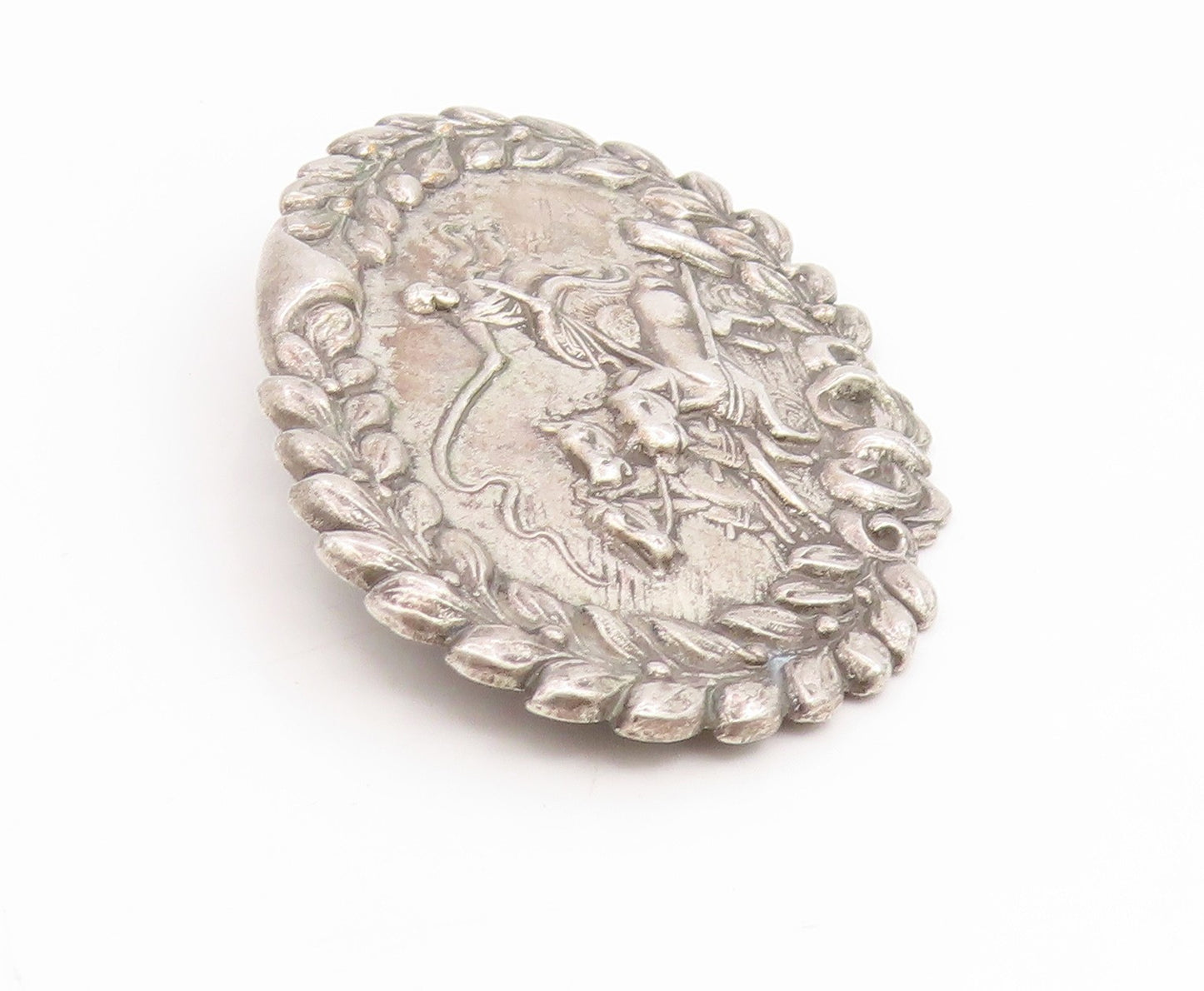 925 Sterling Silver Vintage Brooch Pin Carved Royal Charioteer & Horses  BP12390