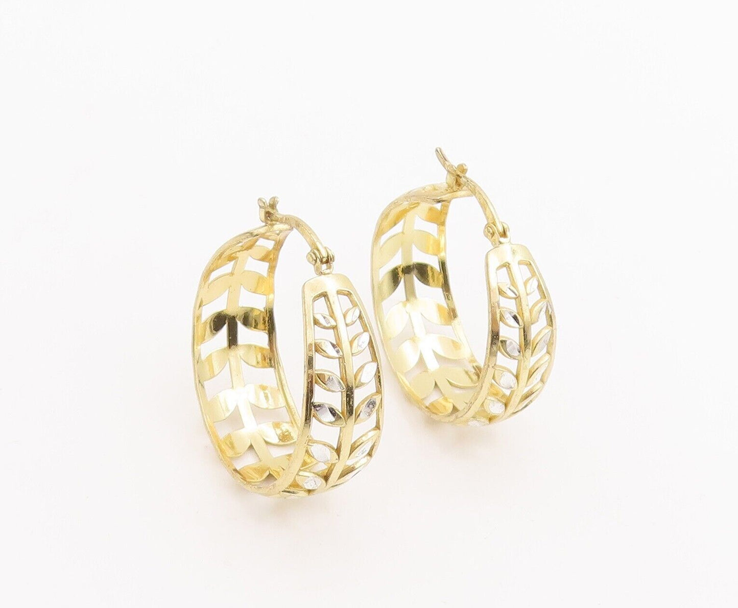 925 Sterling Silver Vintage Earrings Gold Plated Leaf Cutout Hoops  EG13089