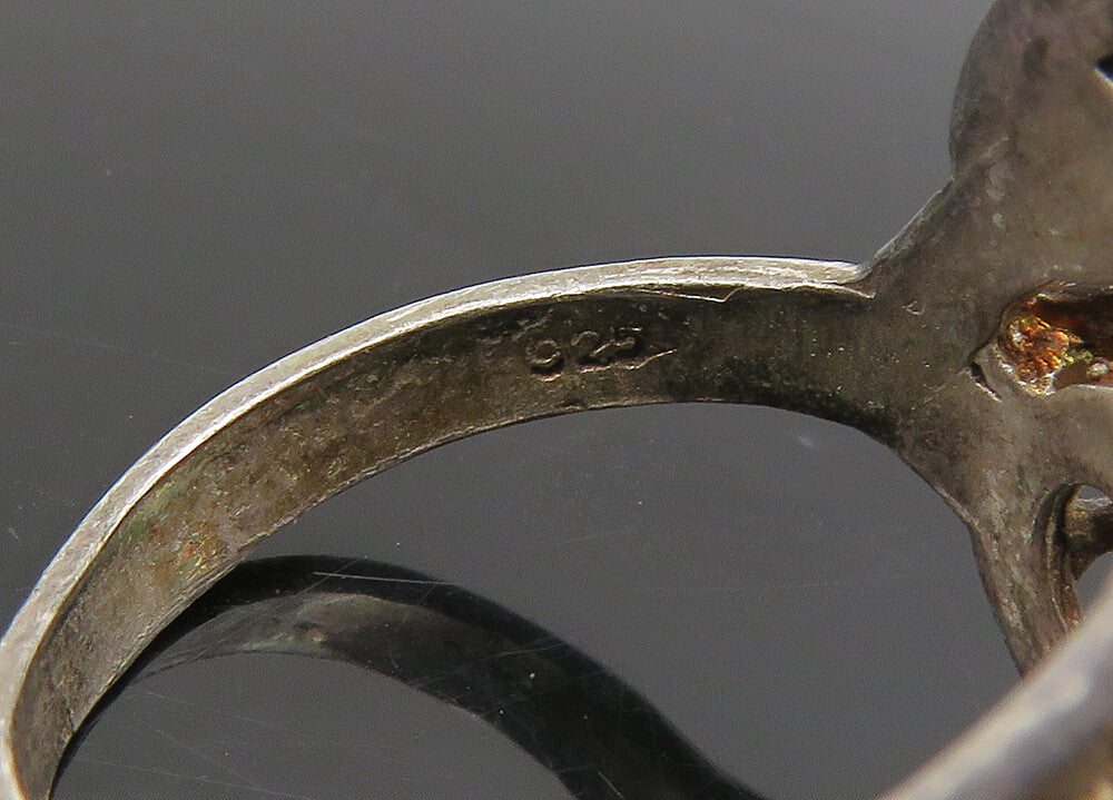 925 Sterling Silver  Vintage Dark Tone P Initial Band Ring Sz 7  RG22786
