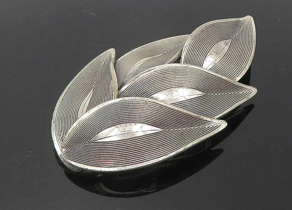 BEAU 925 Sterling Silver  Vintage Floral Leaf Bunch Motif Brooch Pin  BP4324