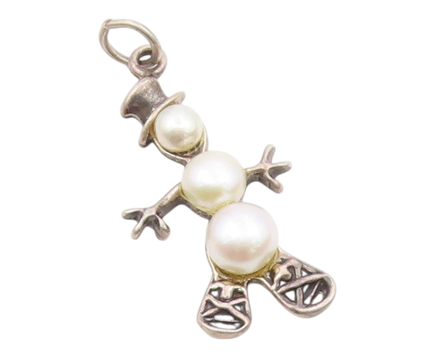 925 Sterling Silver  Vintage Cultured Pearls Carved Snowman Pendant  PT20304