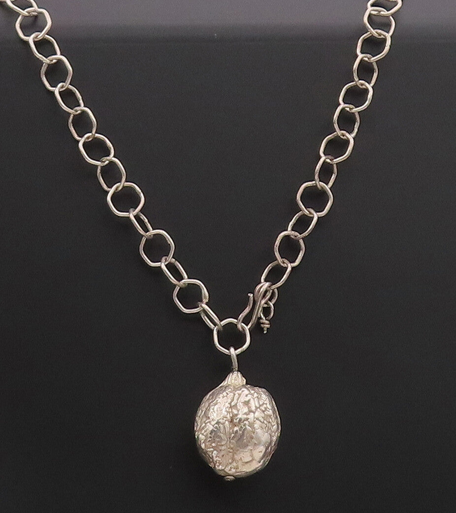 925 Sterling Silver Vintage Necklace Rough Dented Ring Liked Large Bead  NE4244
