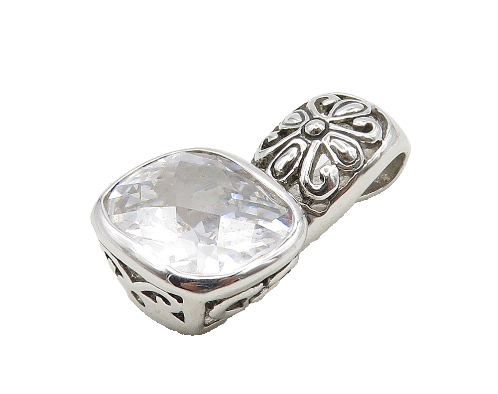 925 Sterling Silver  Sparkling Faceted Cubic Zirconia Floral Pendant  PT12668