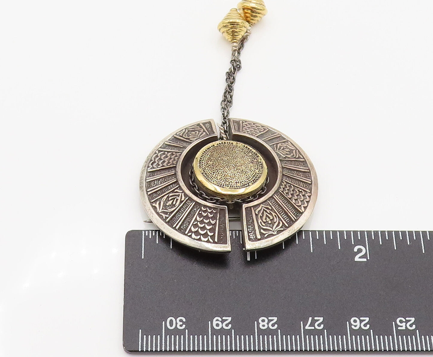ATARA 925 Silver  Vintage Two Tone Carved & Chained Shield Brooch Pin  BP10180